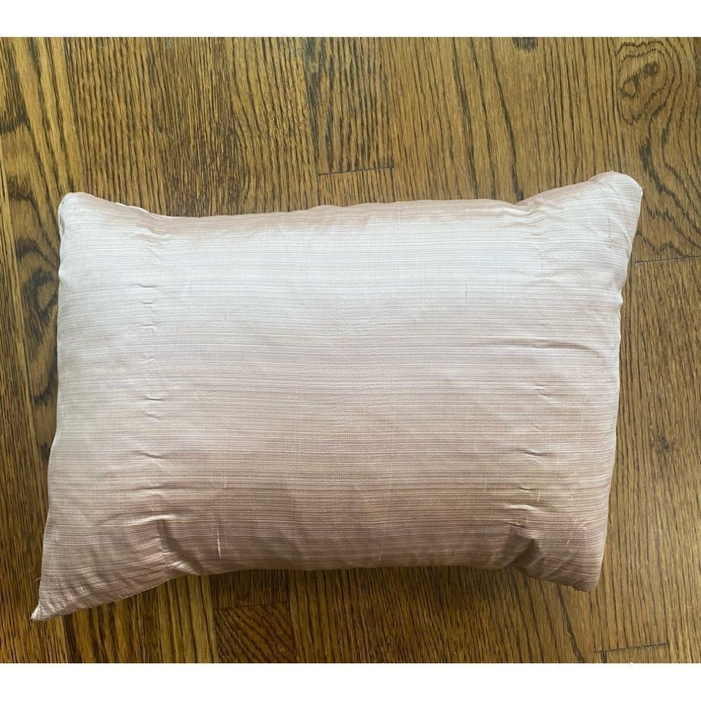Pillow - Accent . designer light pink 16" x 11"